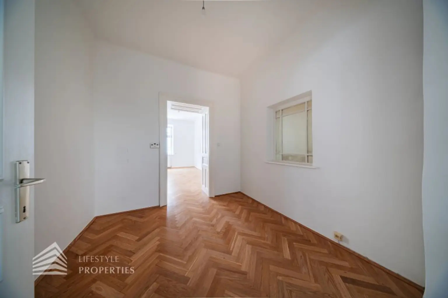 Helle 2-Zimmer Wohnung, Nähe Einsiedlerpark