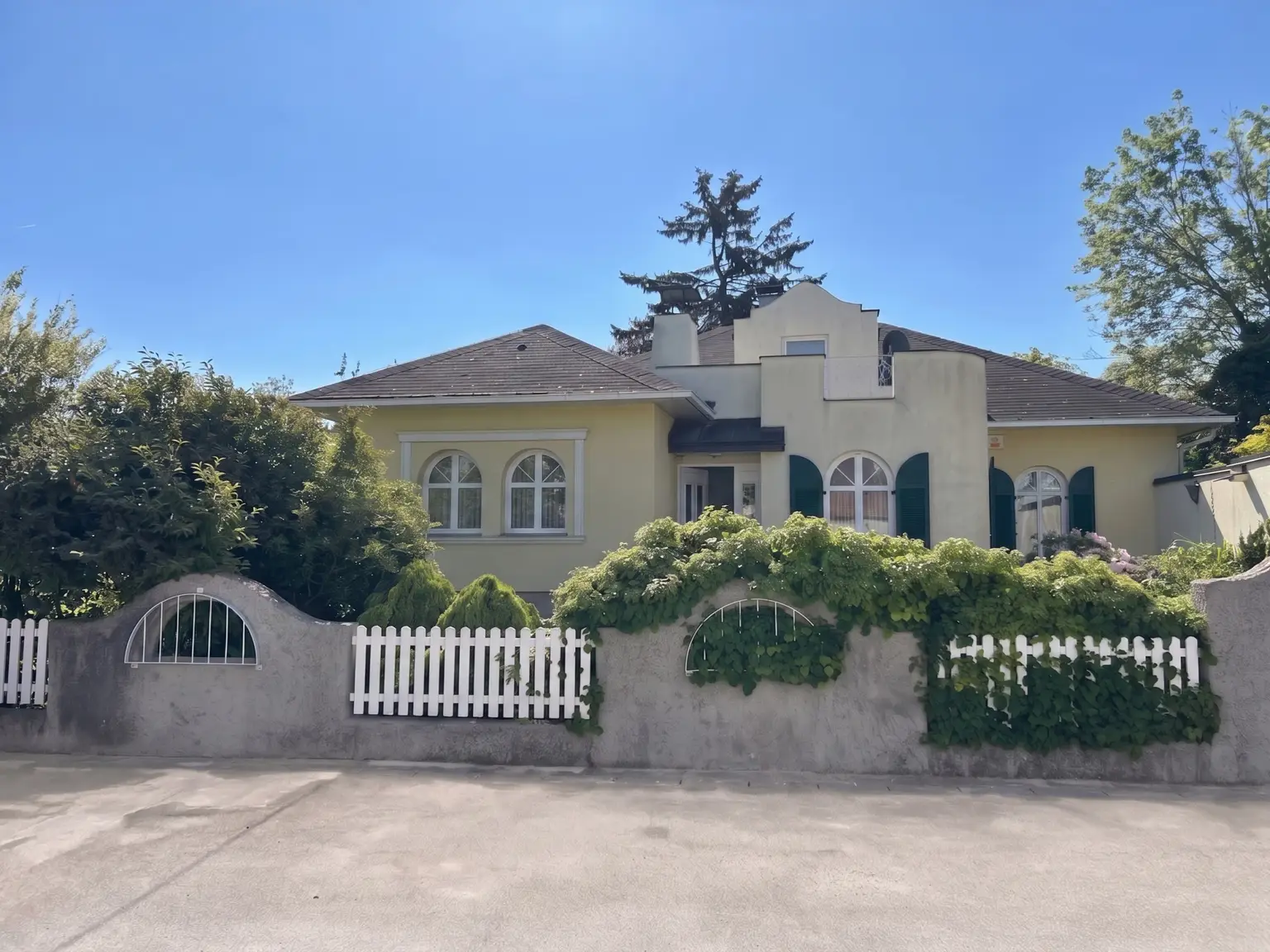Villa