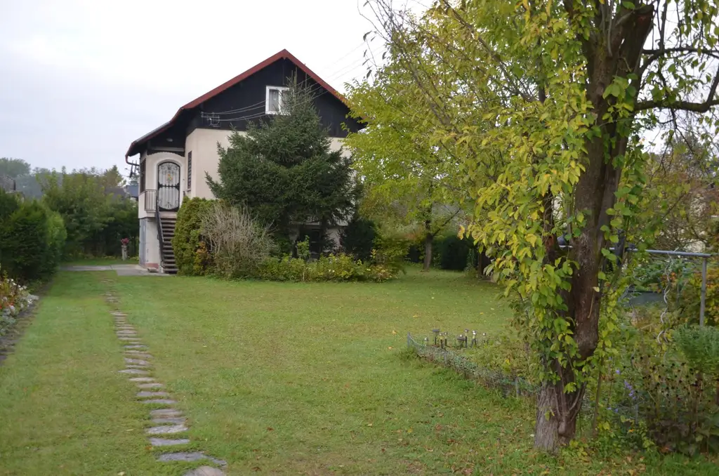 OPEN HOUSE "TULLN! Idyllisches Einfamilienhaus mitten im Grünen auf großem Grundstück"