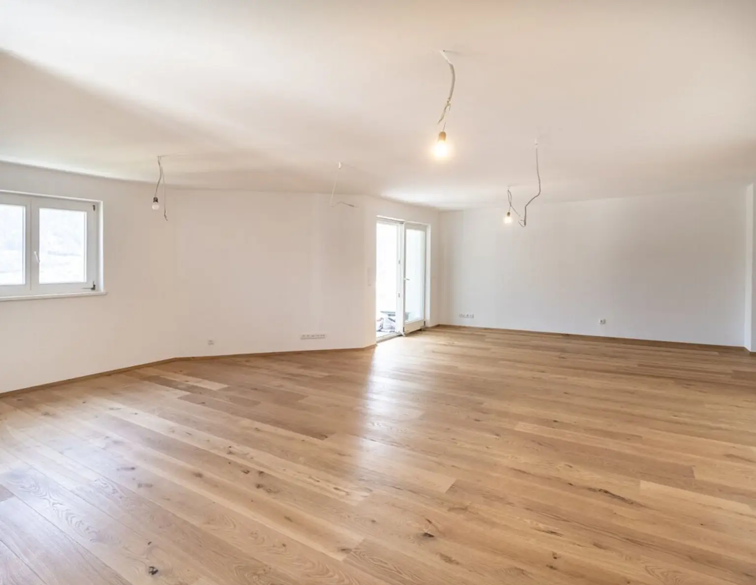 Stilvoll Wohnen mit Panoramablick - 100 m² hochwertig sanierte Wohnung in Jenbach