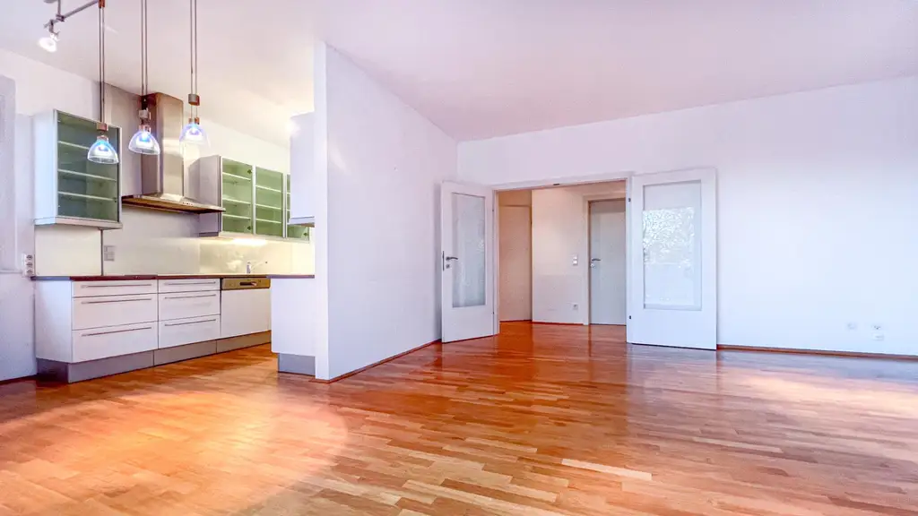Exklusive 3-Zimmer-Wohnung mit großer Terrasse und Grünblick