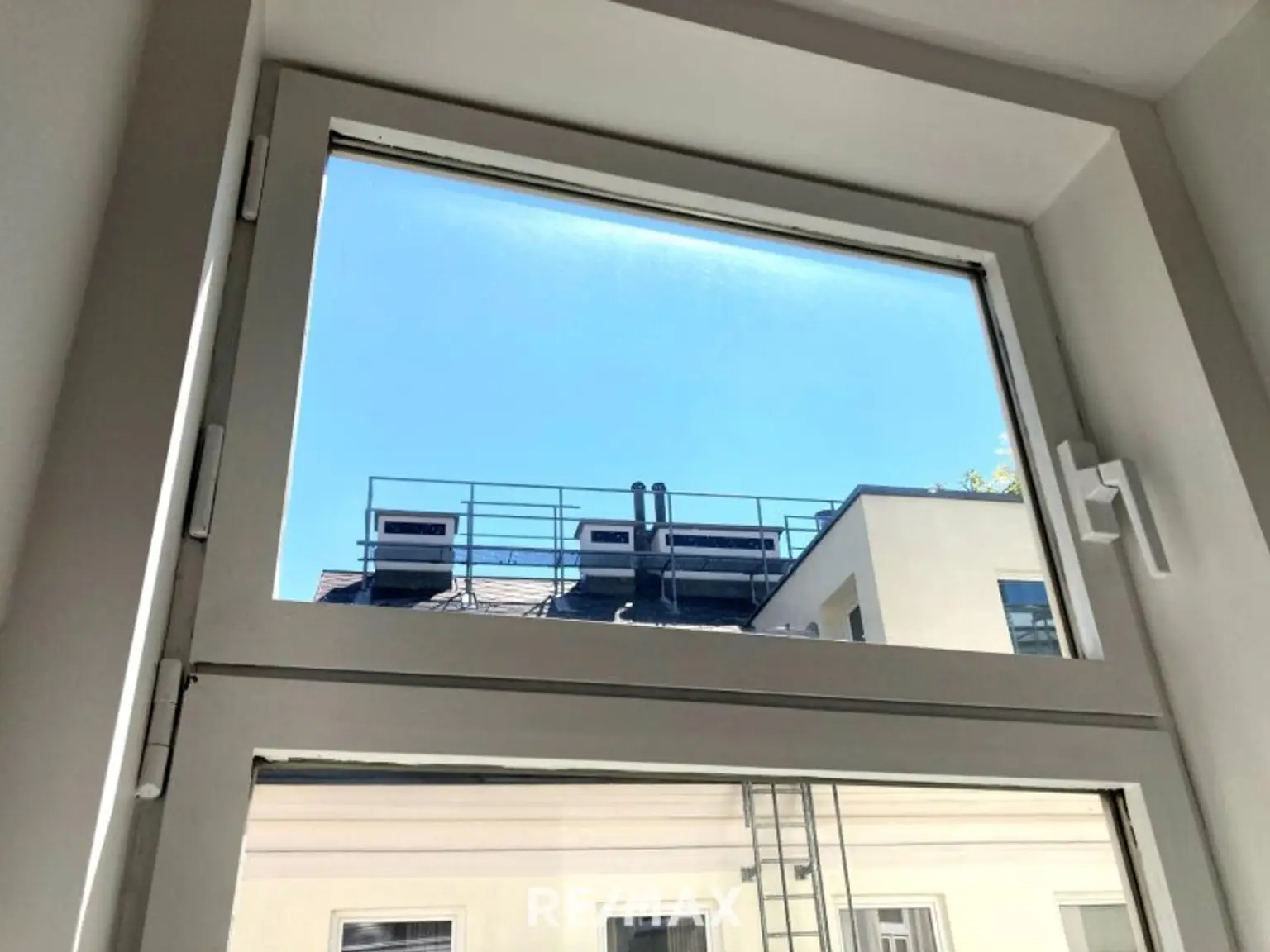 Perfekt geschnitten: Frisch sanierte 3-Zimmerwohnung in bester Lage in 1150 Wien