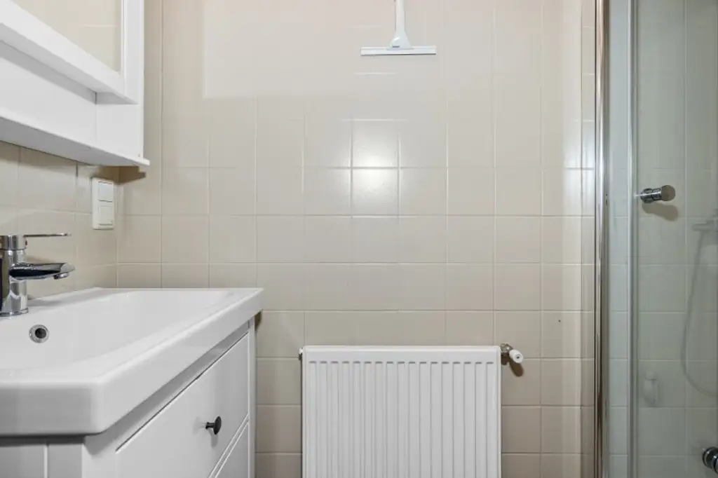 Süsse Single-Wohnung Nähe Kolonitzplatz