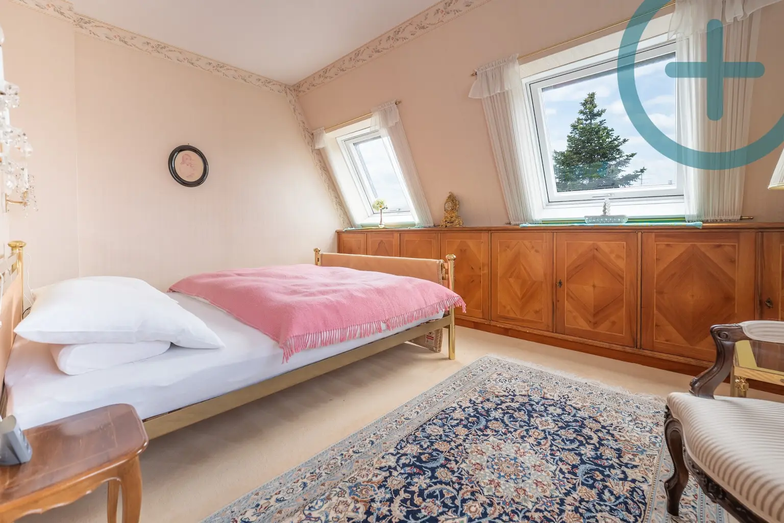 Charmante Doppelhaushälfte mit Gartenidylle & Wohlfühlcharakter