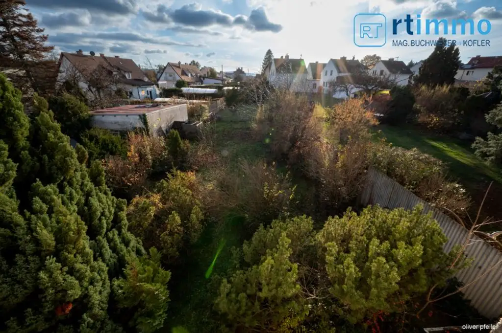 Einfamilienhaus in Stockerau mit schönem Grund - Nähe Freibad.