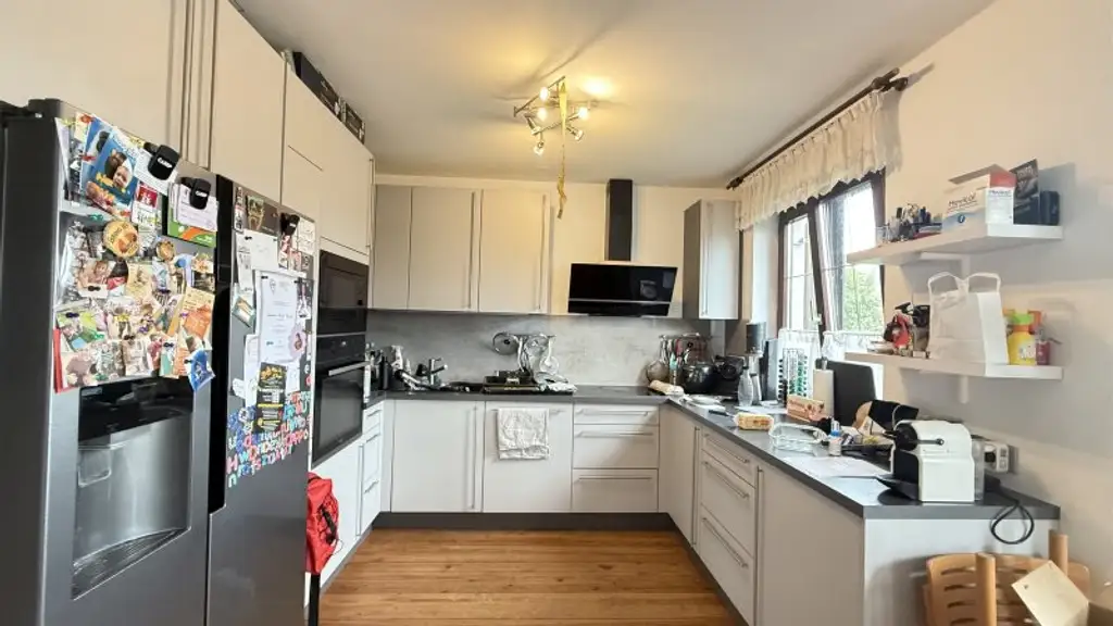 Einfamilienhaus mit Sauna uvm. auf Pachtgrundstück (verlängerbar) in Steinbrunn mit Zugang zum Badeteich!