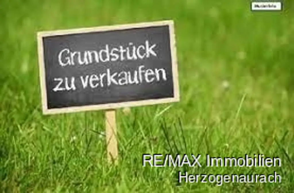 3890 m² Bauland mit Altbestand