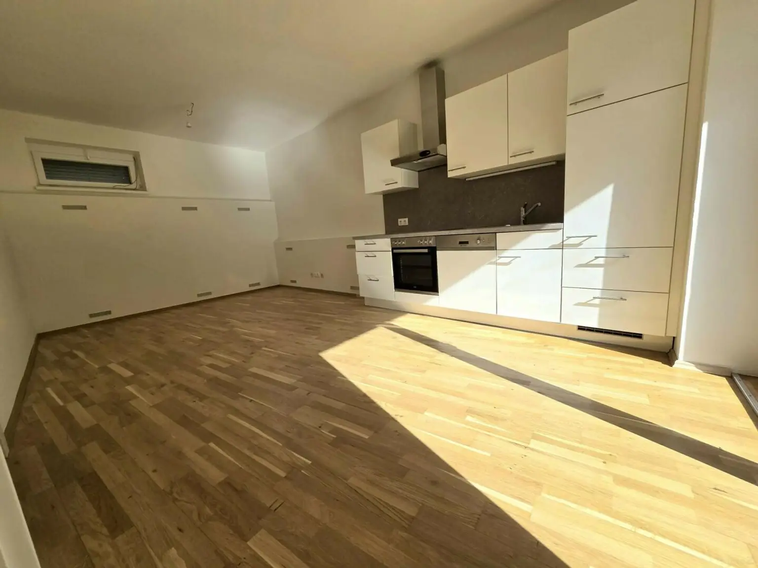 Entzückende Singlewohnung mit Garten - ab sofort!
