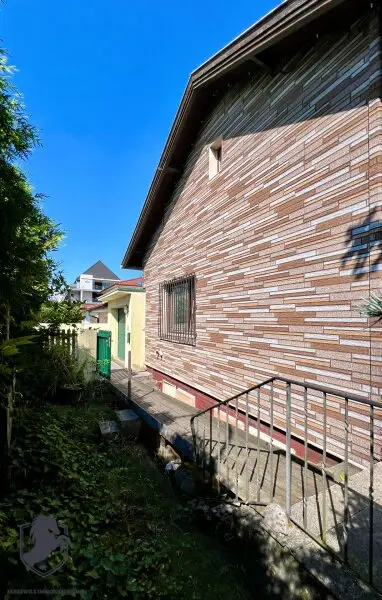 Einfamilienhaus mit großzügigem Grundriss und gepflegtem Zustand