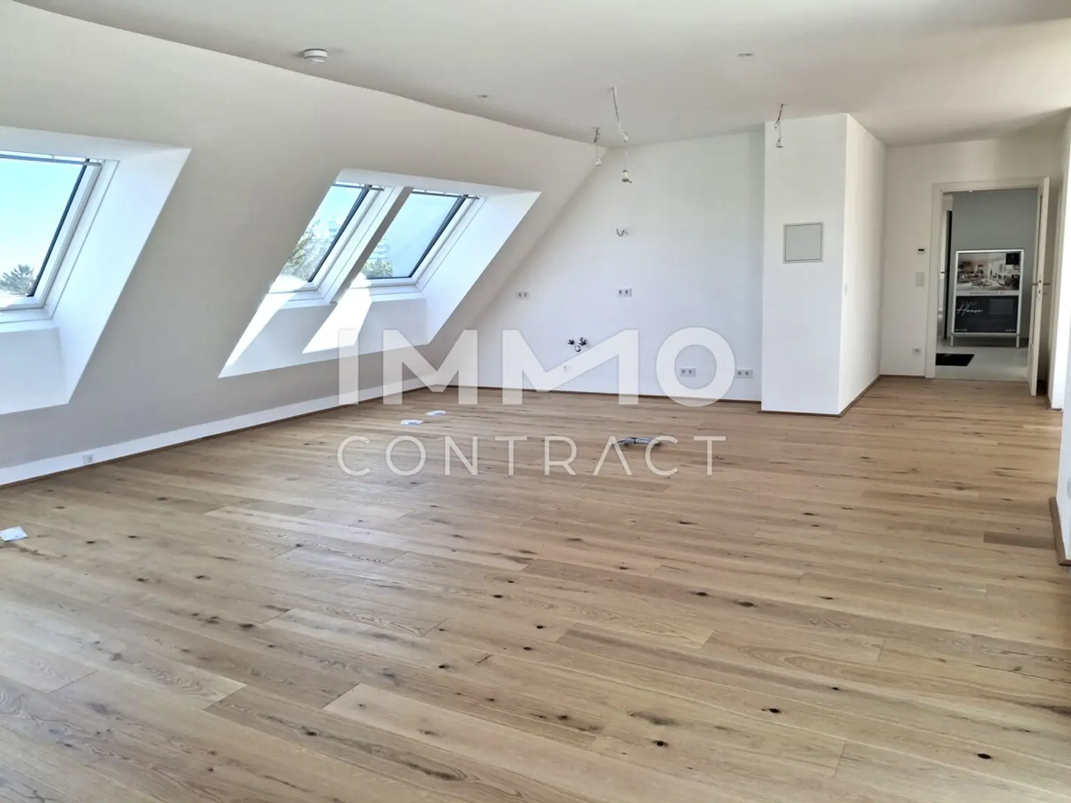 5-Zimmer-Penthouse mit zwei Terrassen – eigener Lift, Nähe zur U-Bahn
