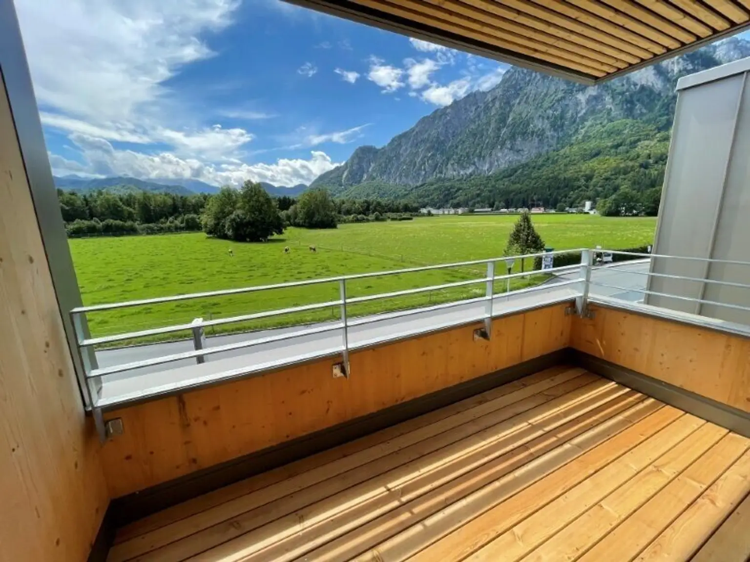 Ansicht - Modernes 2 Zimmer Appartement mit großer Loggia und Bergblick Miete Grödig Salzburg