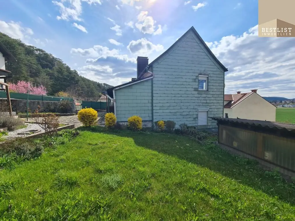 4 Wohnungen - 1 Gebäude - Perfektes Mehrfamilienhaus