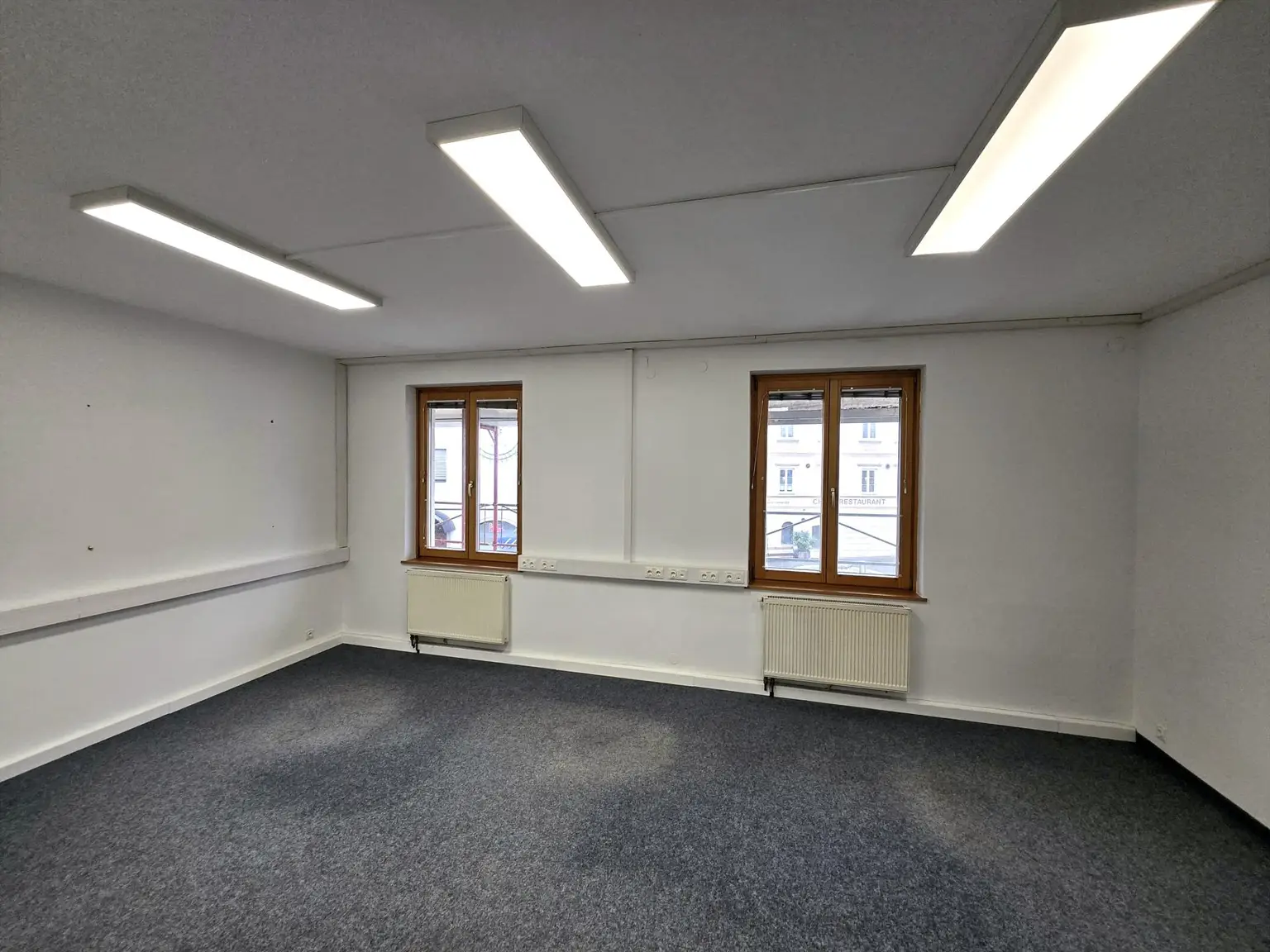 Büroraum für 3 Arbeitsplätze