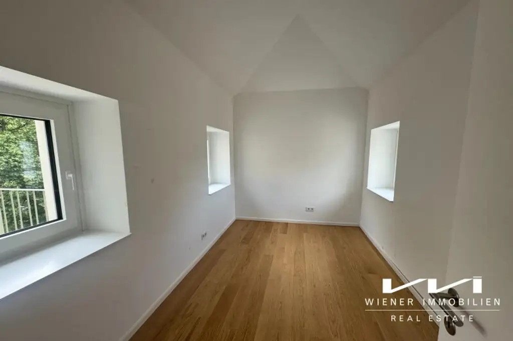 Modernes Wohnen im Herzen Wiens: Luxus Dachgeschoß mitten in Wieden