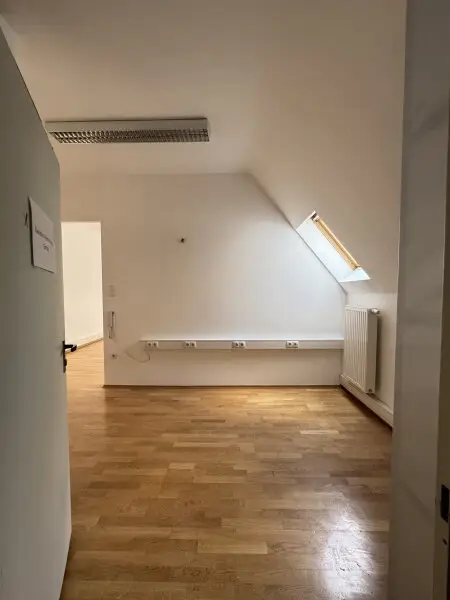 Moderne Büro-/Praxisfläche in 1040 Wien