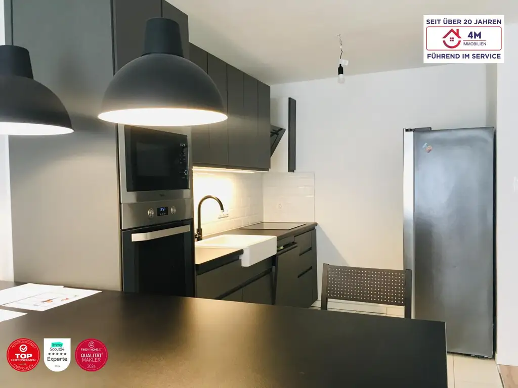 Hallo Investoren! Top-Sanierte 2-Zimmer Neubauwohnung mit Freier Mietzins und urbaner Flaire (U4/U2!)