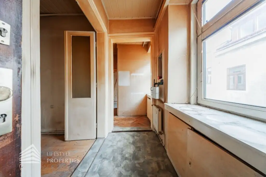 Helle 2-Zimmer Wohnung, Nähe Meiselmarkt