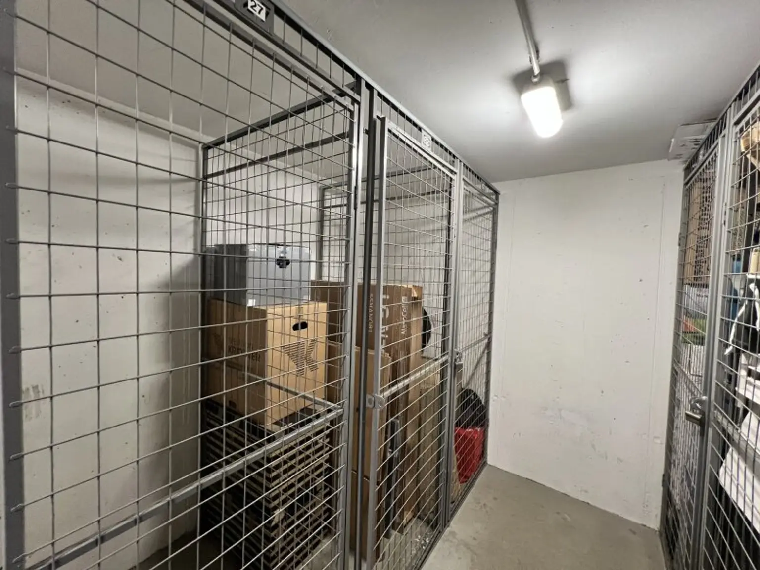 Charmante Dachgeschoss-Maisonettenwohnung in der Barichgasse nahe Dannebergplatz - befristet (!)