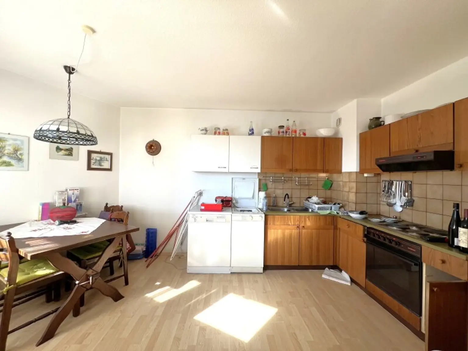 Helle 3-Zimmer-Wohnung mit Fernblick - aus Alt wird Neu.