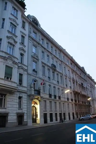 WE Anteile an wunderschönem Zinspalais