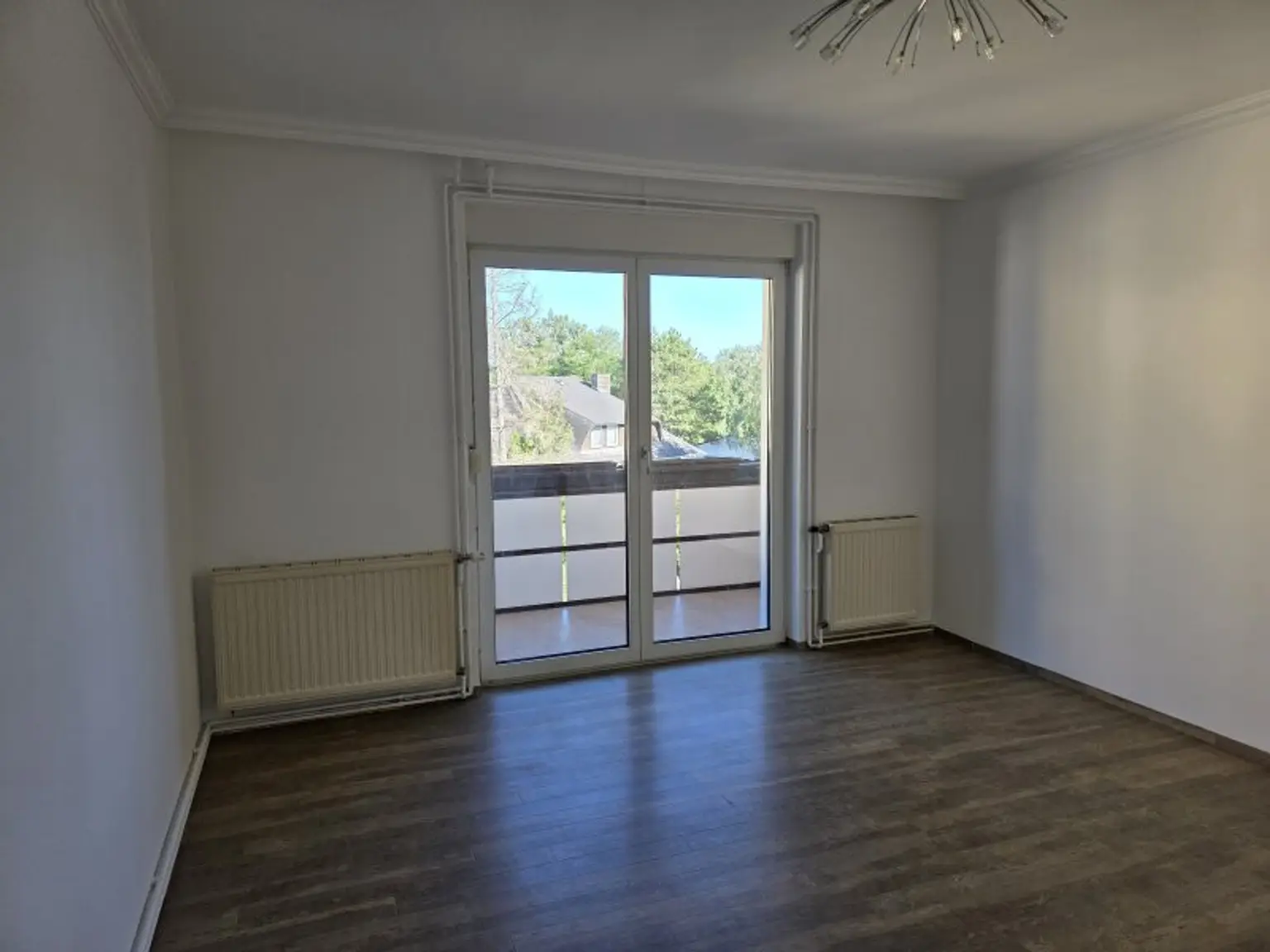 AUSBLICK: KOFFER PACKEN und EINZIEHEN in GRÜN- und TOPLAGE mit Balkon