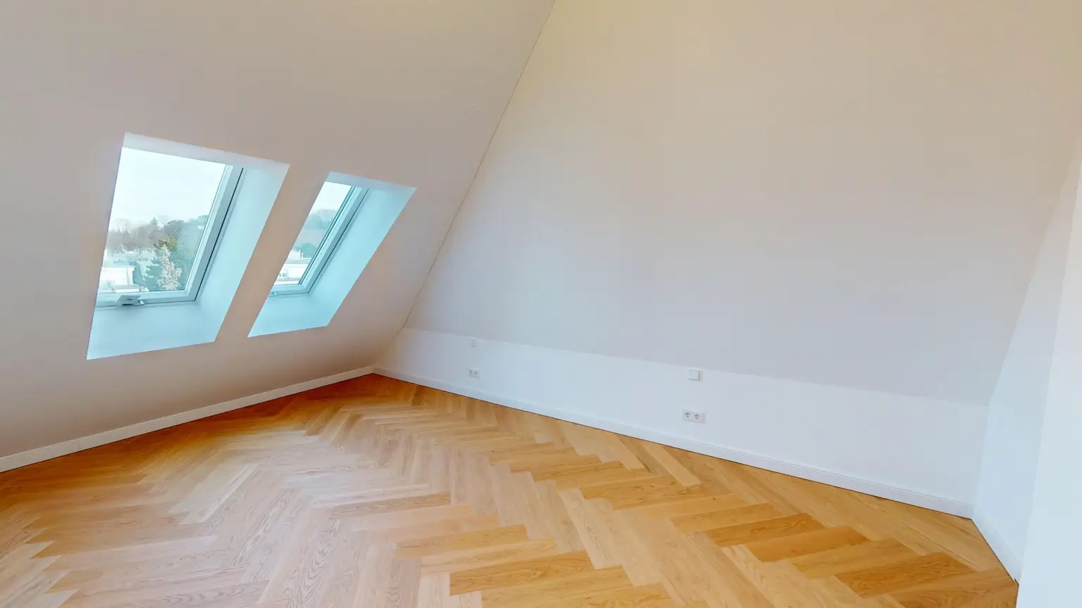 Traumhafte Dachwohnung im Hietzinger Cottage I Altbaujwel