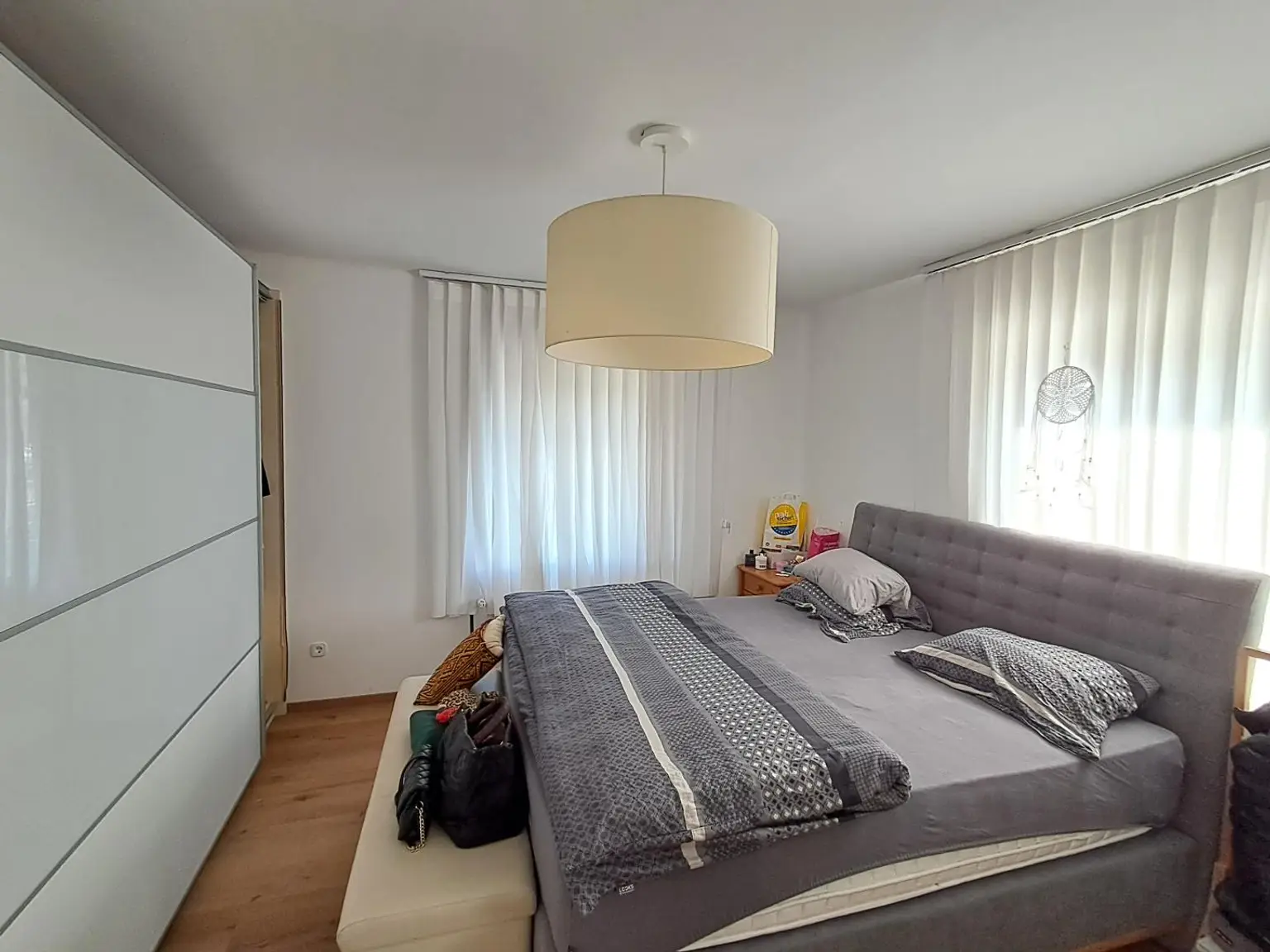 6 Zimmer ein großzügiges Grundstück und viel Platz warten auf eine nette Familie
