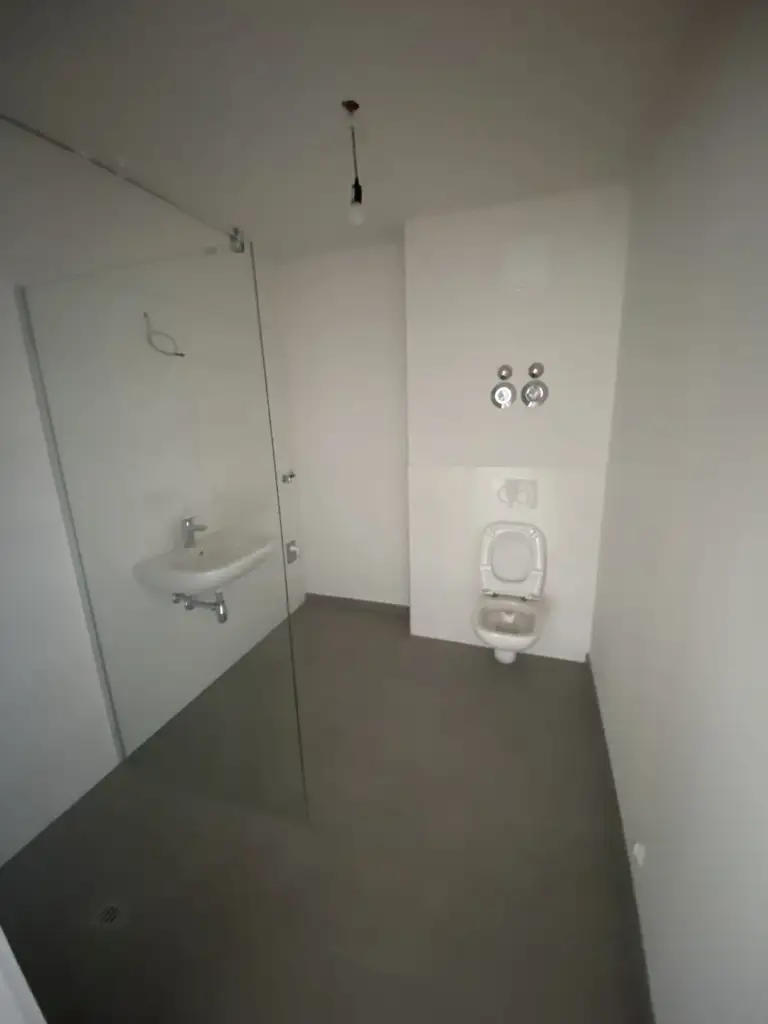 TRAUMHAFTE Wohnung mit Loggia, bester Anbindung und Weitblick in Gösting