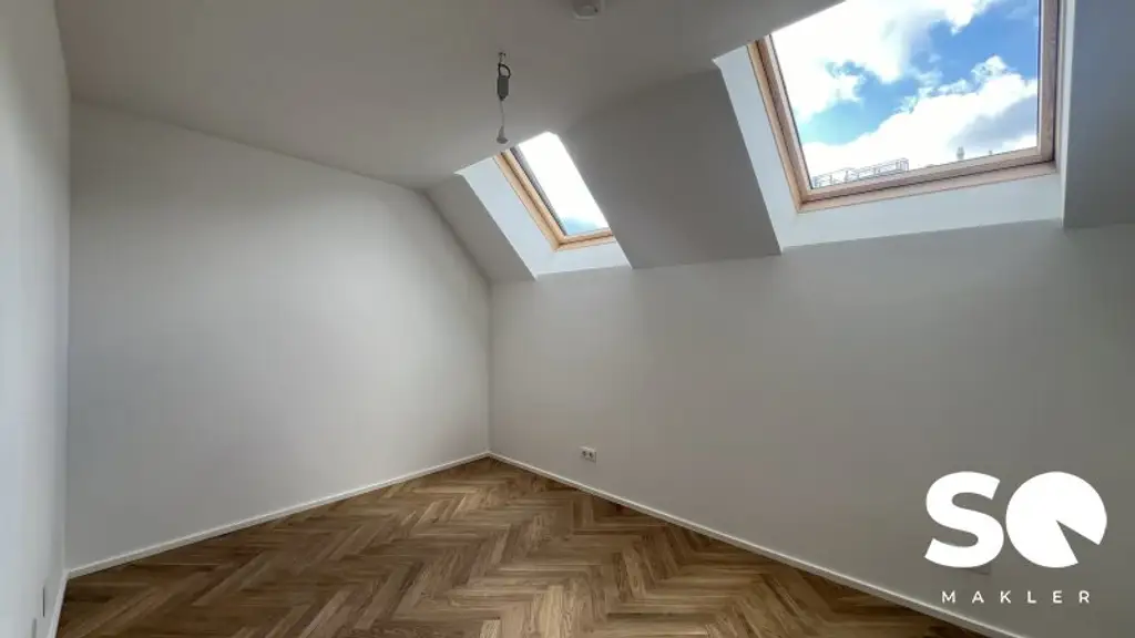 # SQ - EXKLUSIVE DACHGESCHOSSWOHNUNG IN 1030 WIEN - SEIDLGASSE - 2 ZIMMER und TERRASSE - TOP 10