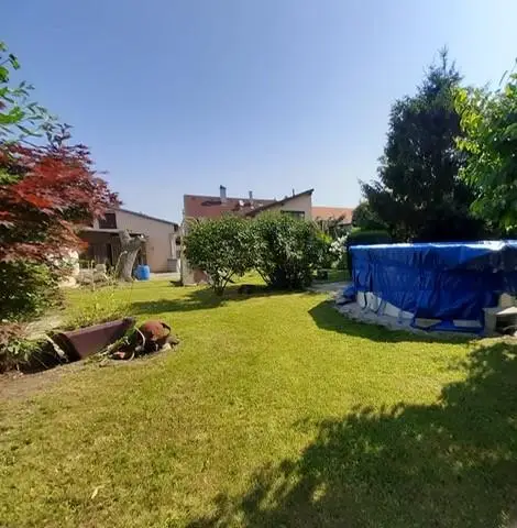 Familienwohnsitz inkl Baulandreserve! Grünoase mit Nebengebäude!