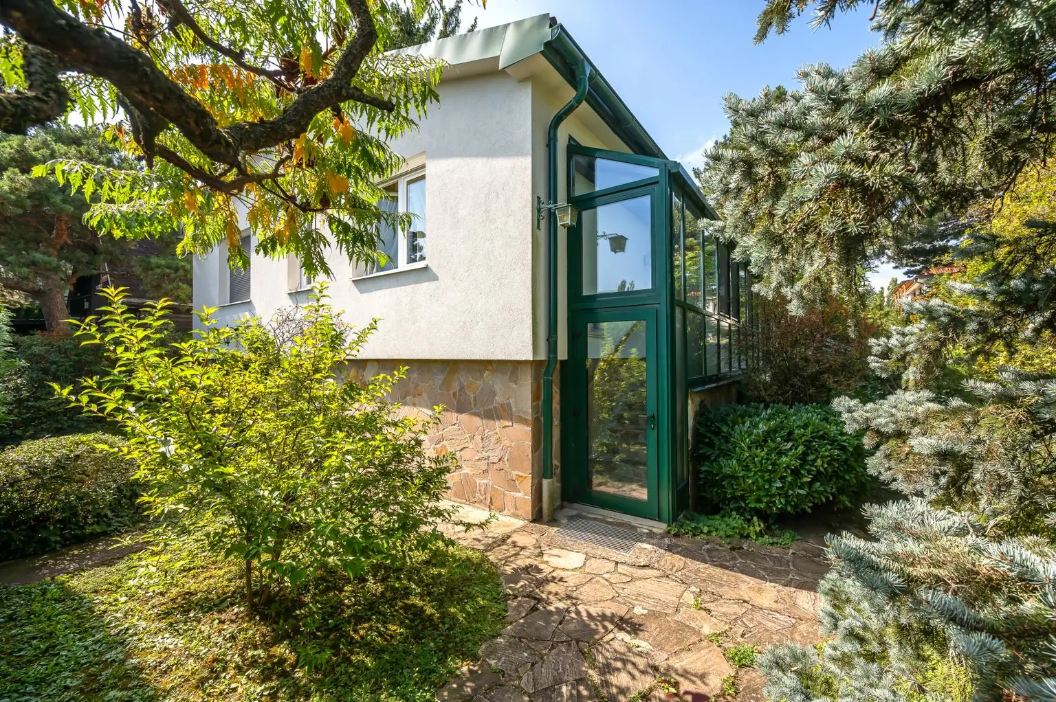 BAUTRÄGER AUFGEPASST: GRUNDSTÜCK FÜR 2 DOPPELHÄUSER | ODER 2 EINFAMILIENHÄUSER