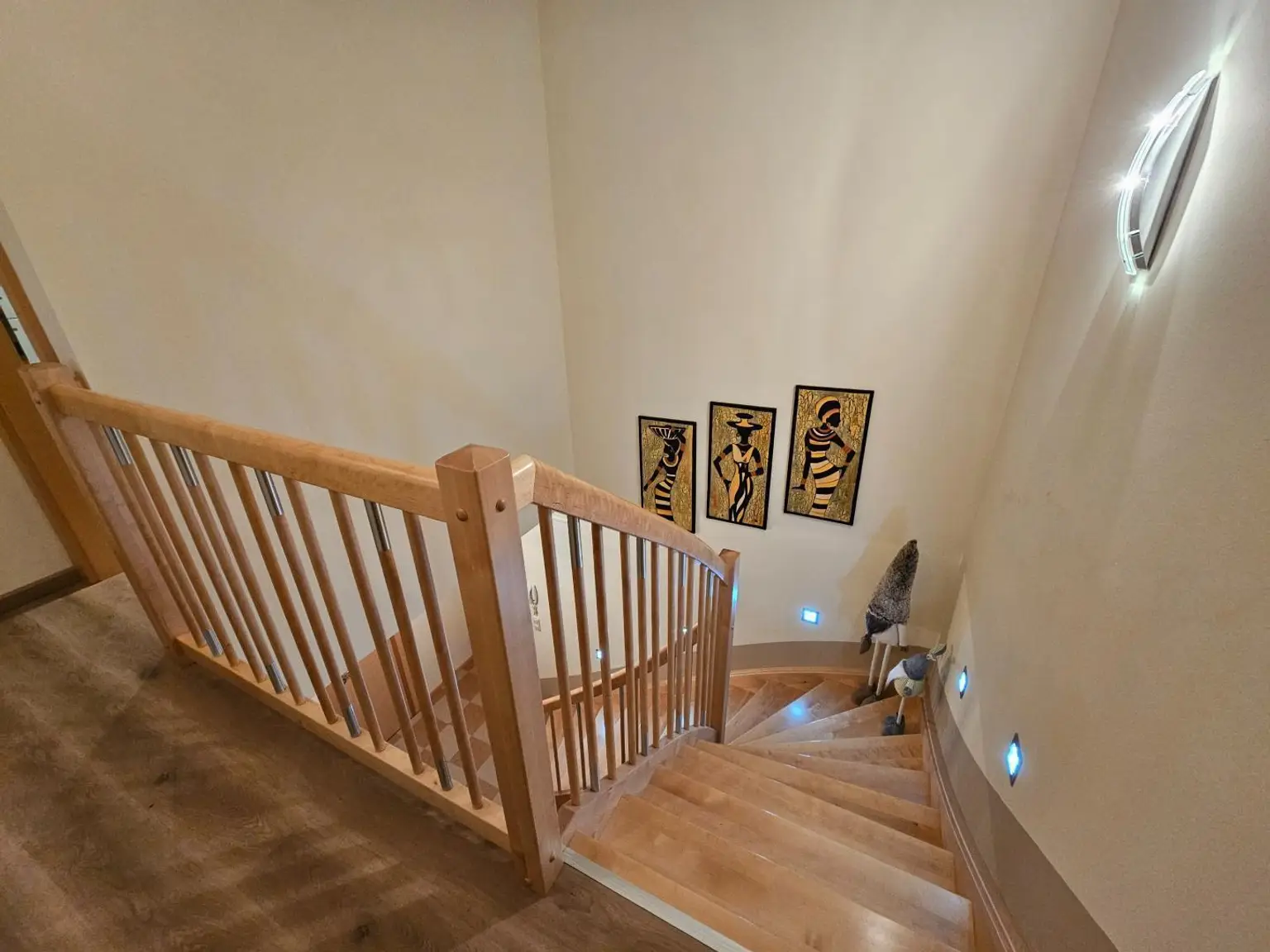 Stiegenaufgang - Galerie