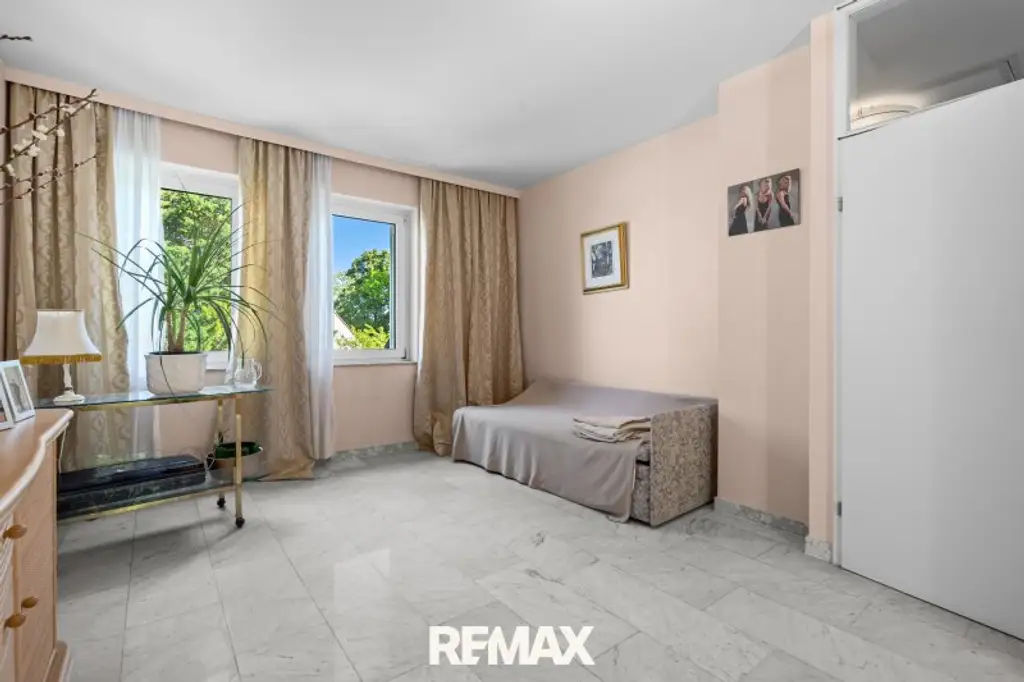 Reiheneckhaus in Bisamberg : 4 Zimmer, 1160m2 Garten.....Ihre Geldanlage!