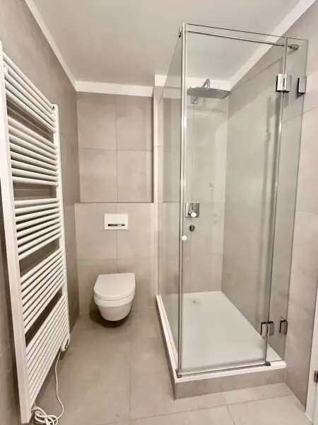 5 Zimmer auf 3 Ebenen! 2 Badezimmer! U1 und U2 gut erreichbar! Alte Donau! Provisionsfrei für den Käufer!