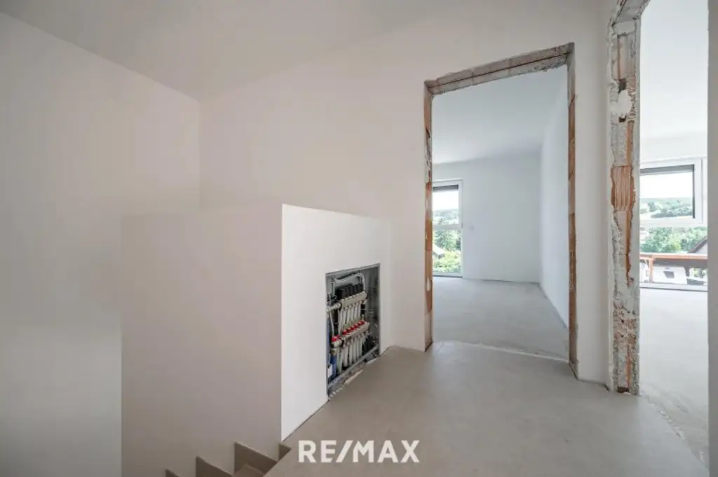 Erstbezug: Doppel-Haushälfte mit Fernblick und Wohlfühlambiente