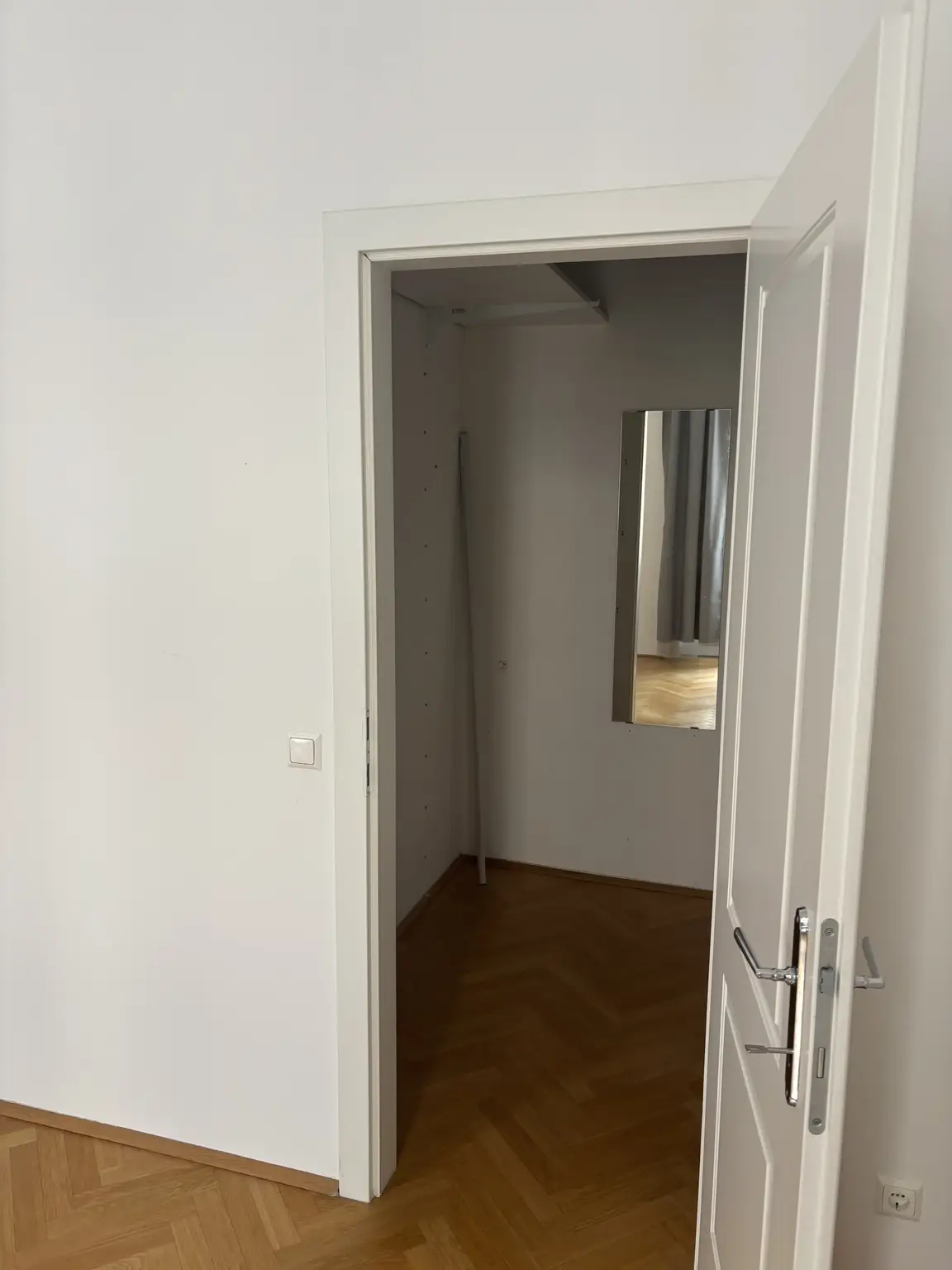 Sonniges Altbauarpartment ca.65m² in Toplage 1090 Wien !
