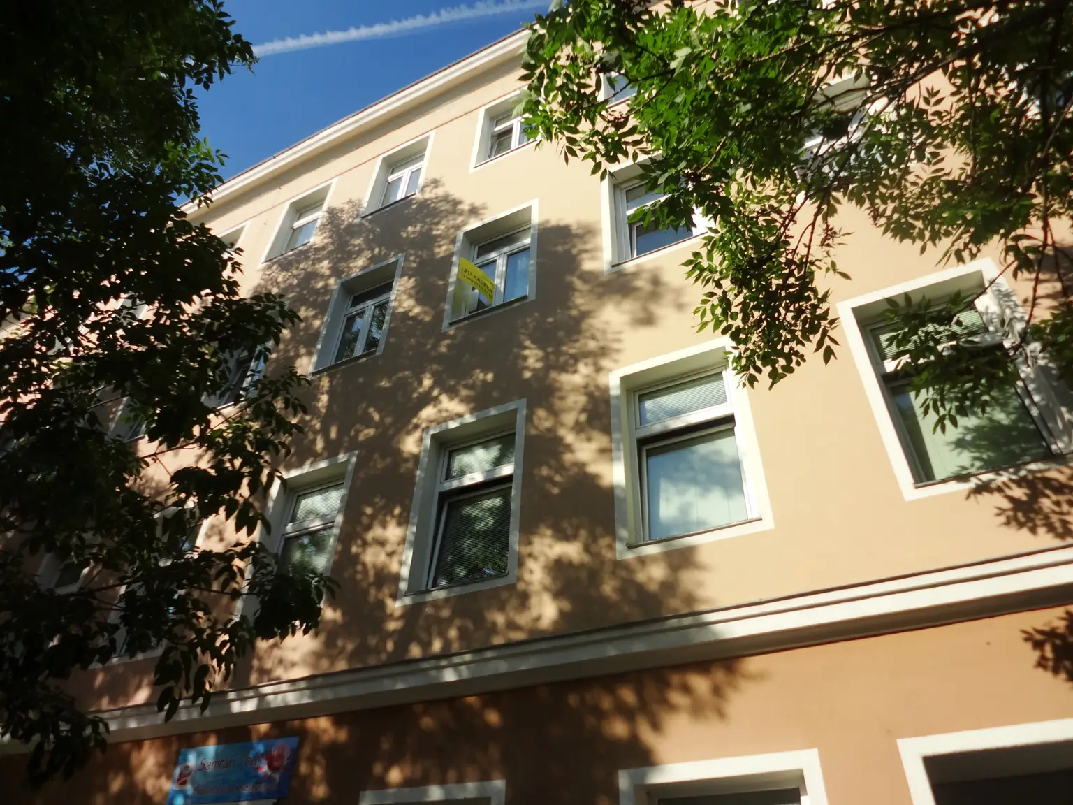 Titel Wohnung im 2. Liftstock zum renovieren
