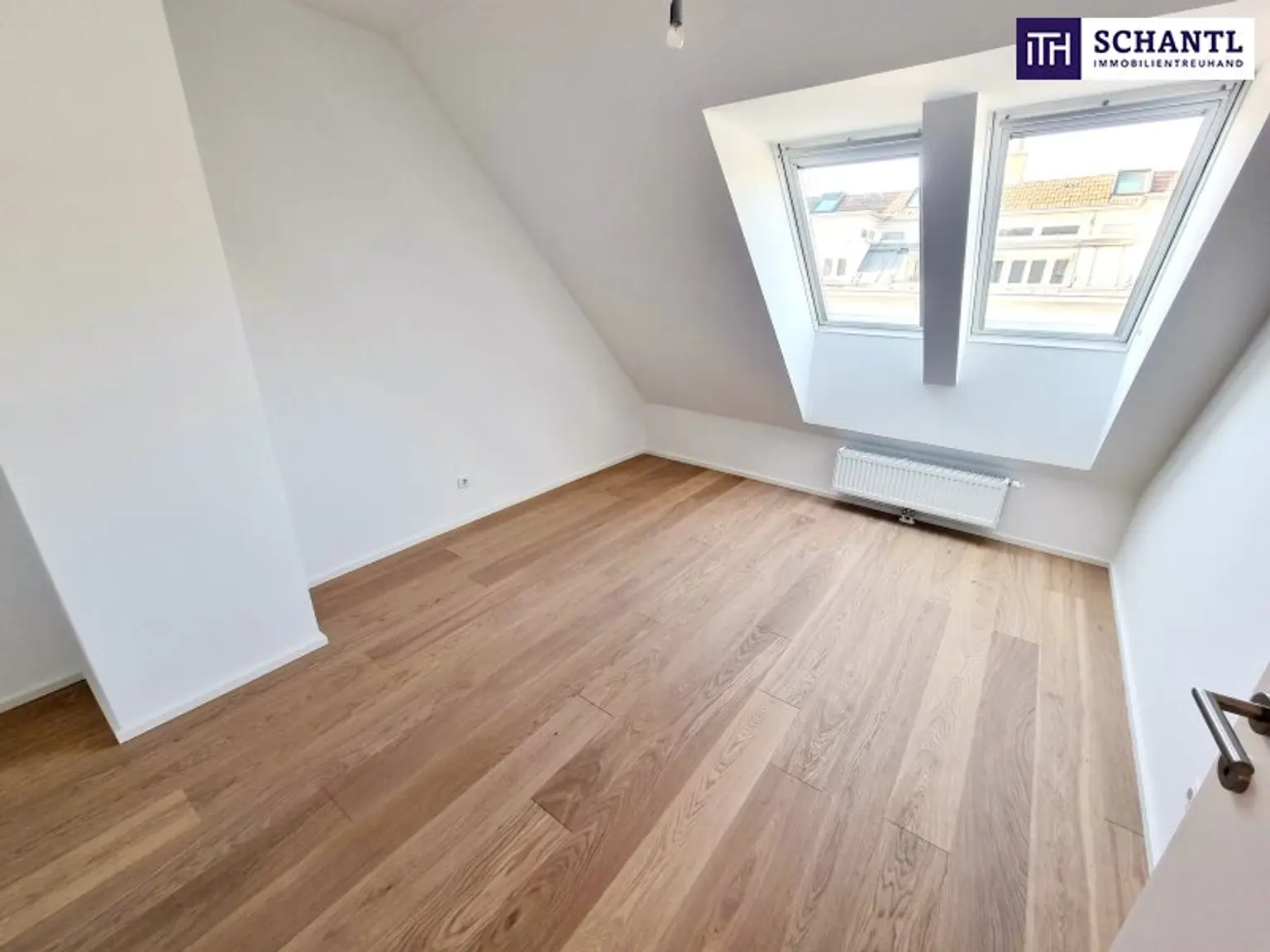 LETZTE Wohnung - Schnell sein! Leistbare Familien-Wohnung im Dachgeschoss! Toll aufgeteilt + Zentrumsnah + 3 Zimmer mit Terrasse + Frisch saniert + Hauseigene Tiefgarage! Besser geht es nicht....