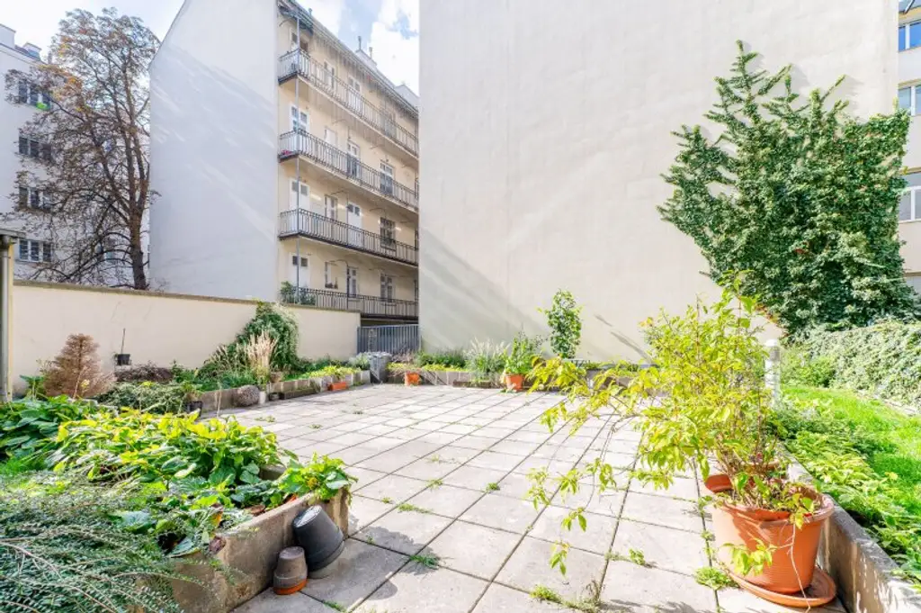 Ab 15. Dezember! Nahe U3! Zentrale 2-Zimmer-Wohnung inkl. Stellplatz zu vermieten!