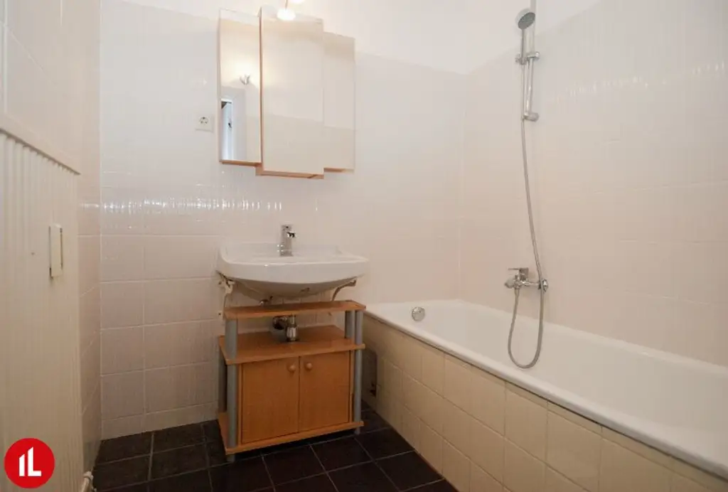 Fischamend - Nähe Flughafen: perfekte 1 Zimmer Singlewohnung zu mieten!