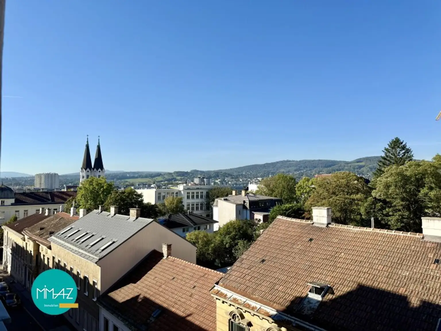 Frischer Start in Penzing! Neu saniert & vielseitig nutzbar: Büro- oder Praxisflächen auf der Hütteldorfer Straße! Sofort verfügbar!