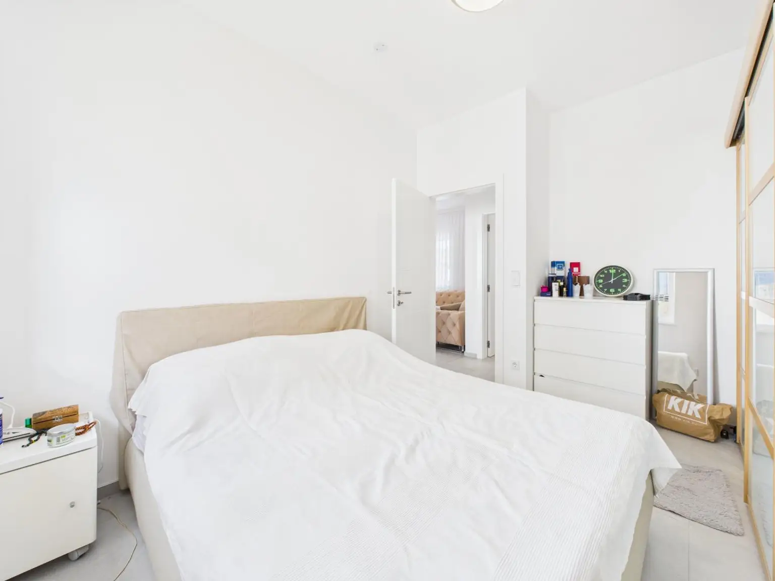 Kernsaniertes Anlageobjekt mit großzügigen Büroflächen und Wohneinheiten in 4050 Traun