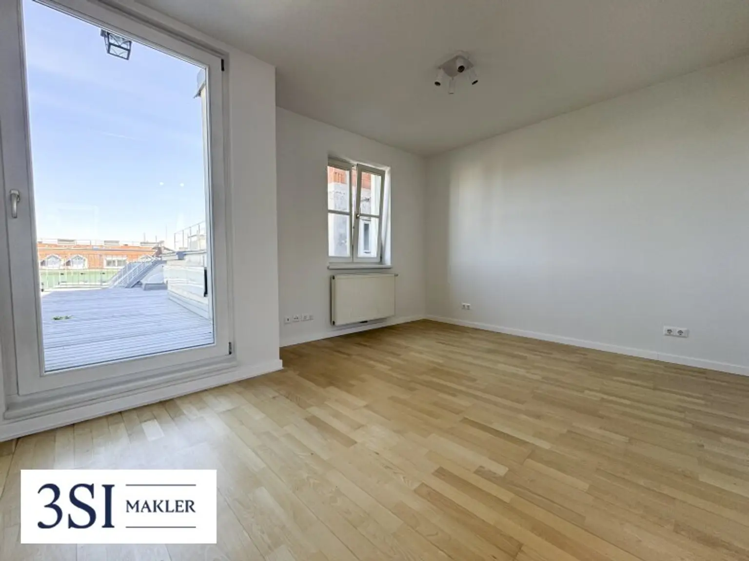 Traumblick! Urbanes Wohnen– 1,5-Zimmer-Juwel im 7. Bezirk mit riesiger Dachterrasse