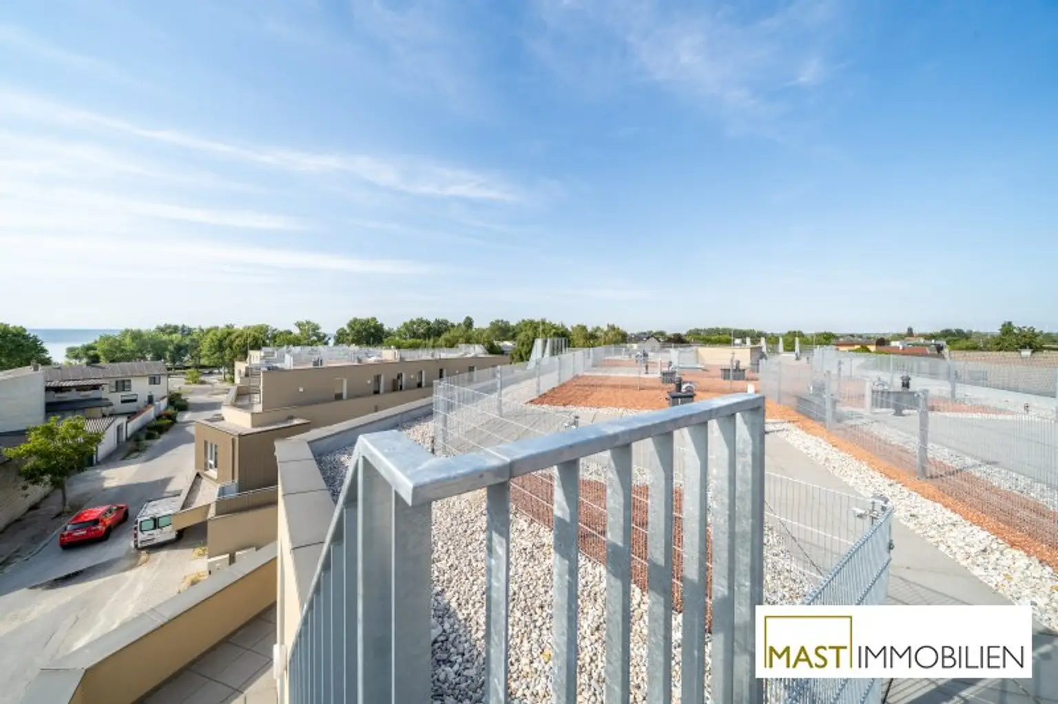 *Sommer 2025* Einzigartige 3-Zimmer Dachgeschosswohnung mit unglaublicher Terrasse - Provisionsfrei!