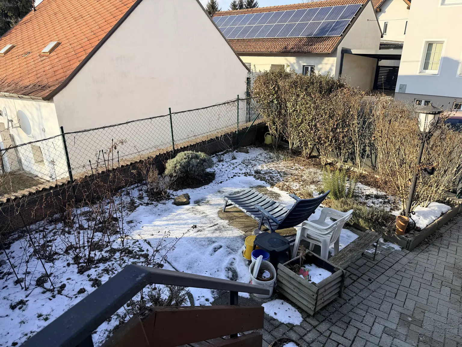 Traumhaftes Mehrfamilienhaus in Mistelbach – 3 Wohneinheiten, top gepflegt, mit Stadtblick und Weinkeller!