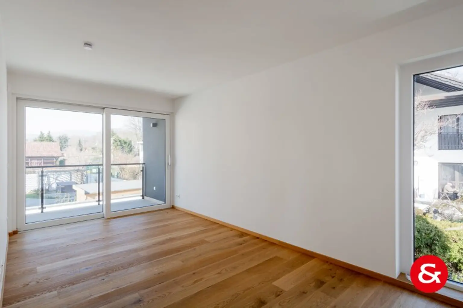 Modernes, klar gestaltetes Einfamilienhaus mit viel Platz und Technik!