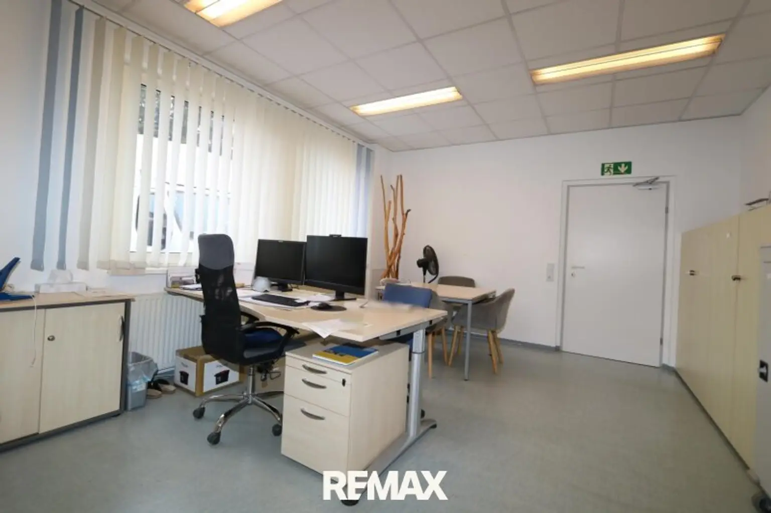 Büro