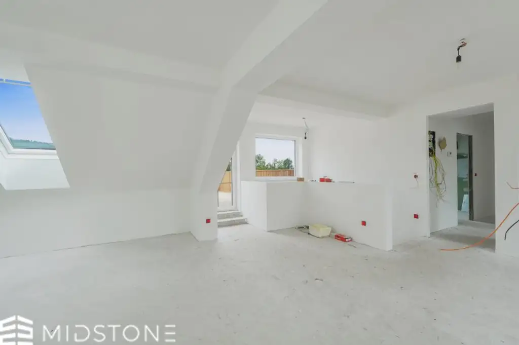 *Moderne 4-Zimmer-Wohnung in Landersdorf* – Vollsaniert mit Terrasse und 2 Stellplätzen