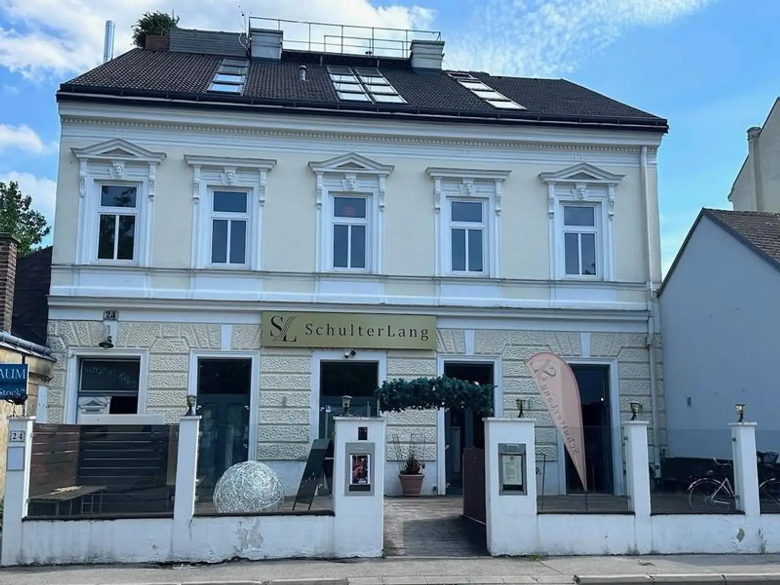Haus - Front