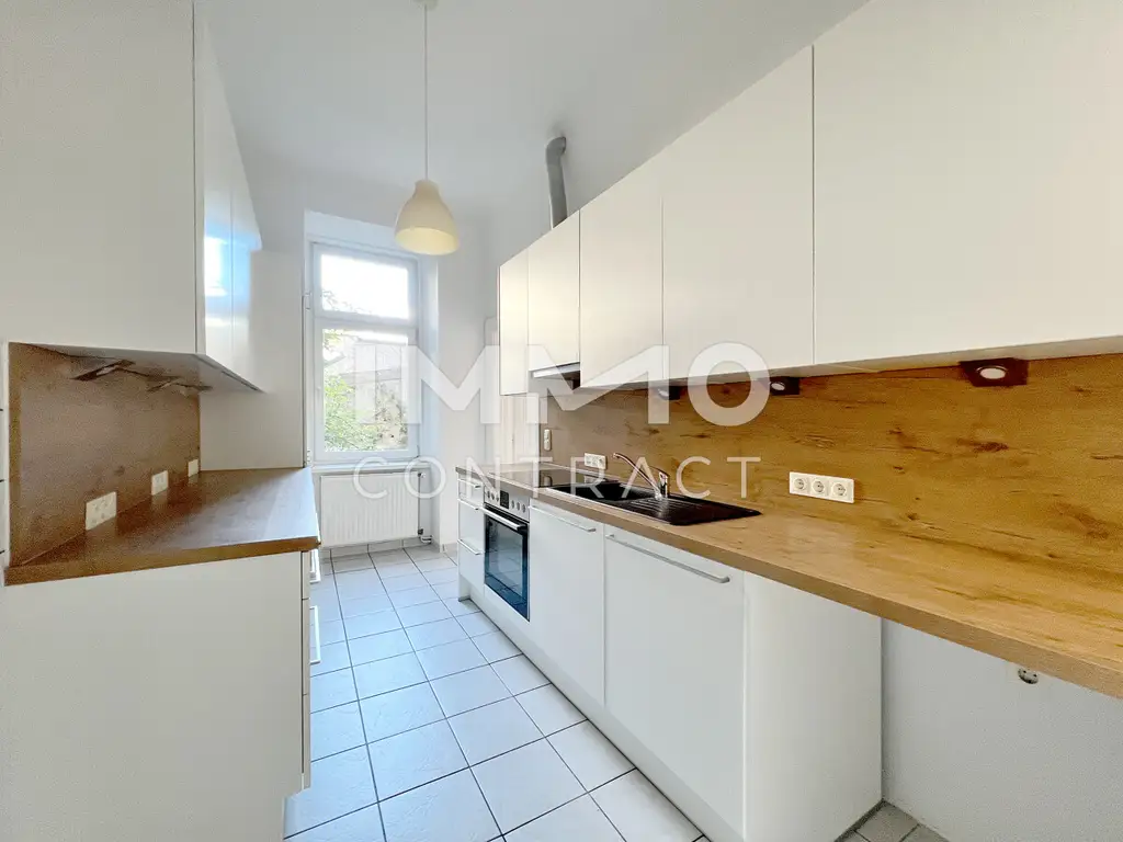 18.Wien, gediegener 104qm- 3Zi-Altbau in bevorzugter Lage mit Lift